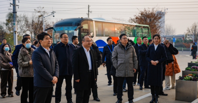 全省工會召開提升職工生活品質現(xiàn)場推進會議并觀摩黃發(fā)·嘻嗨青年社區(qū)